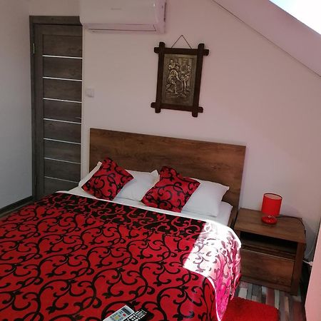Hotel Rasnov Retreat Esterno foto