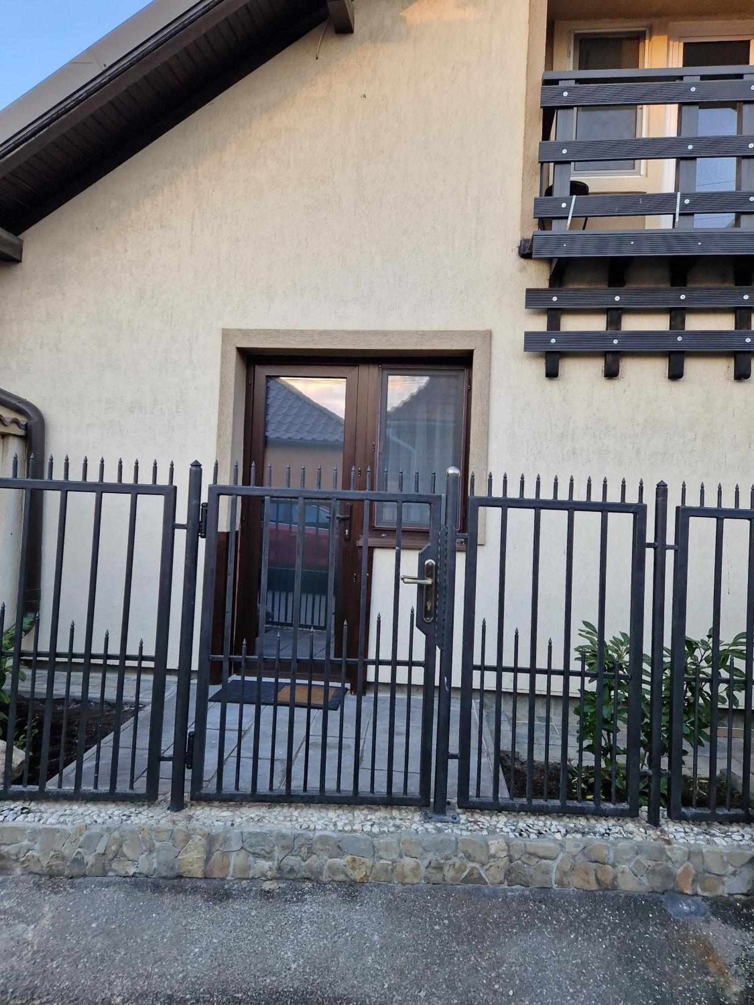 Hotel Rasnov Retreat Esterno foto